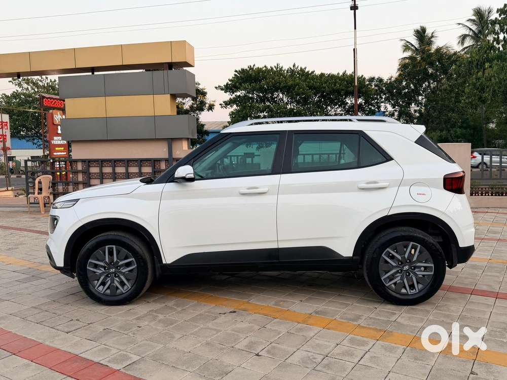 Hyundai Venue Sx Mt, 2021, Diesel
