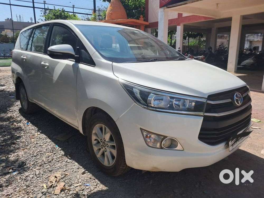 Toyota Innova Crysta 2.4 Gx Mt, 2020