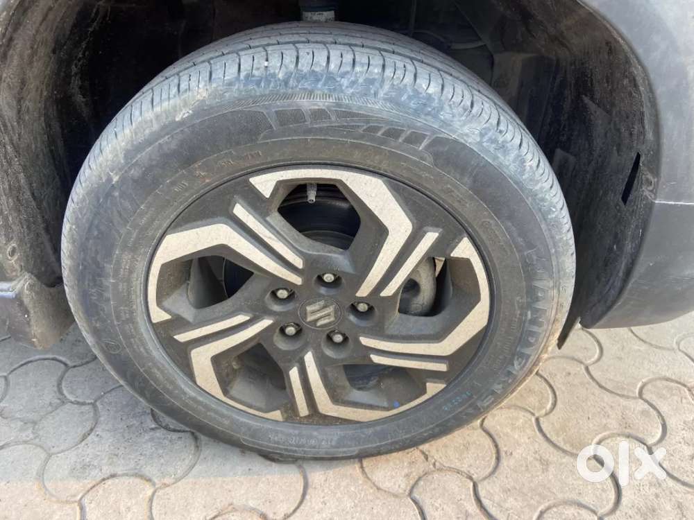Maruti Suzuki Vitara Brezza 1.5 Zxi Plus At, 2022, Petrol