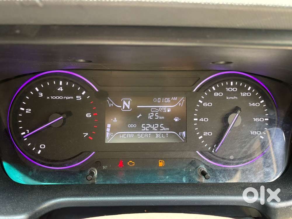 Mahindra Marazzo M2 8str, 2023, Diesel