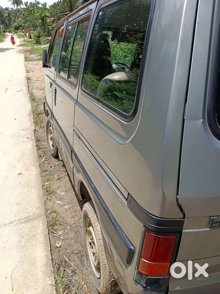 Maruti Suzuki Omni 2004 Petrol Well Maintained