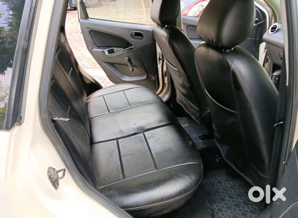 Ford Figo 1.2 Petrol 2013
