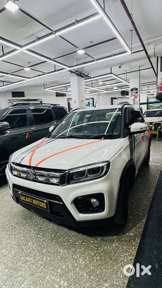 Maruti Suzuki Brezza Vxi At, 2021, Petrol