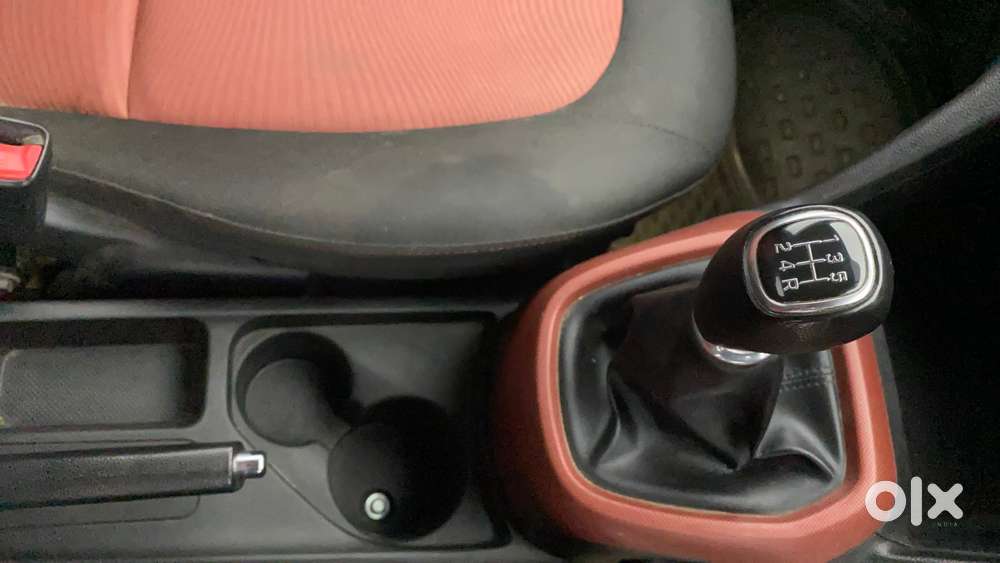 Hyundai Grand I10 1.2 Sportz Prime Edition Vtvt, 2016, Petrol