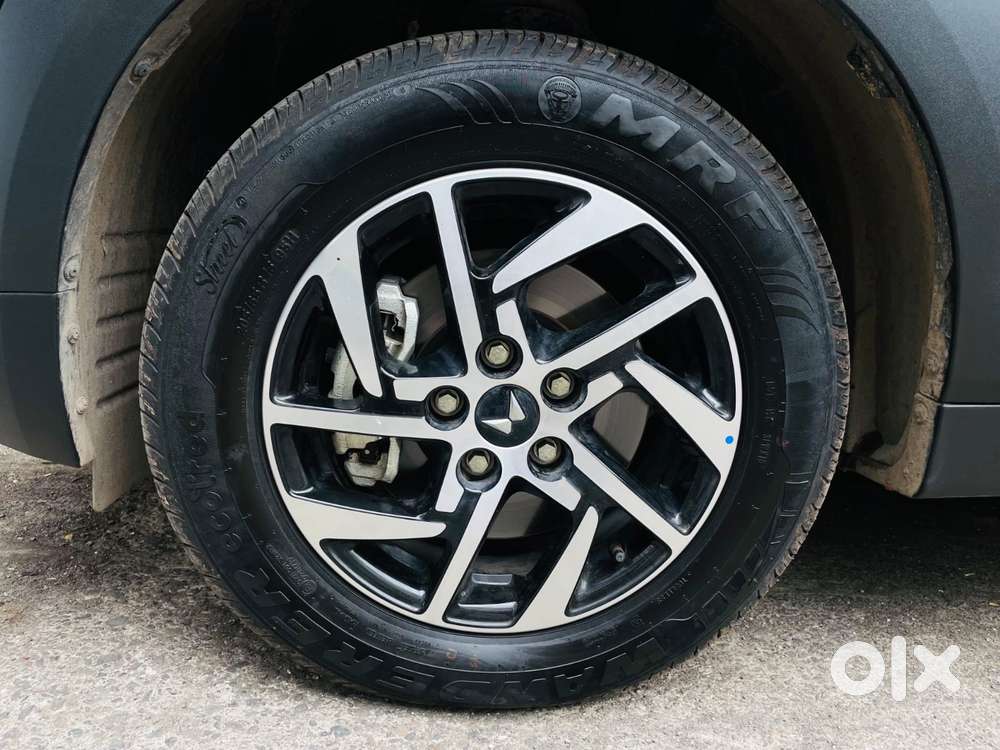 Mahindra Xuv 3xo Ax5 Ds Mt, 2025, Diesel