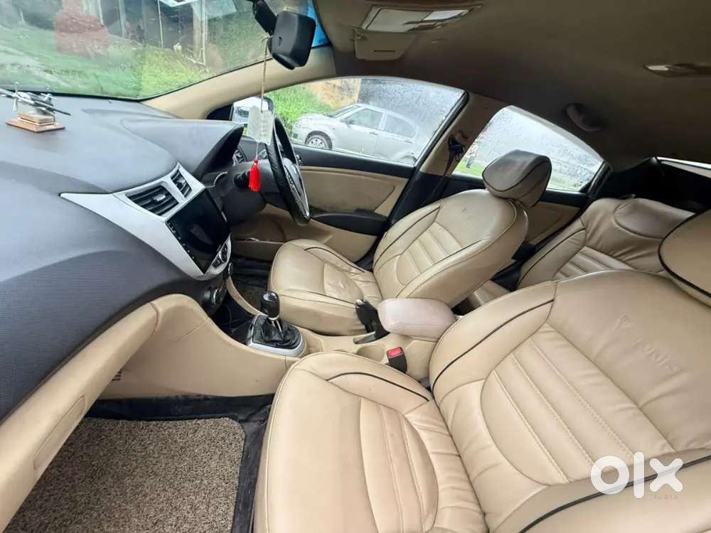Hyundai Verna 2012 Fluidic Suv
