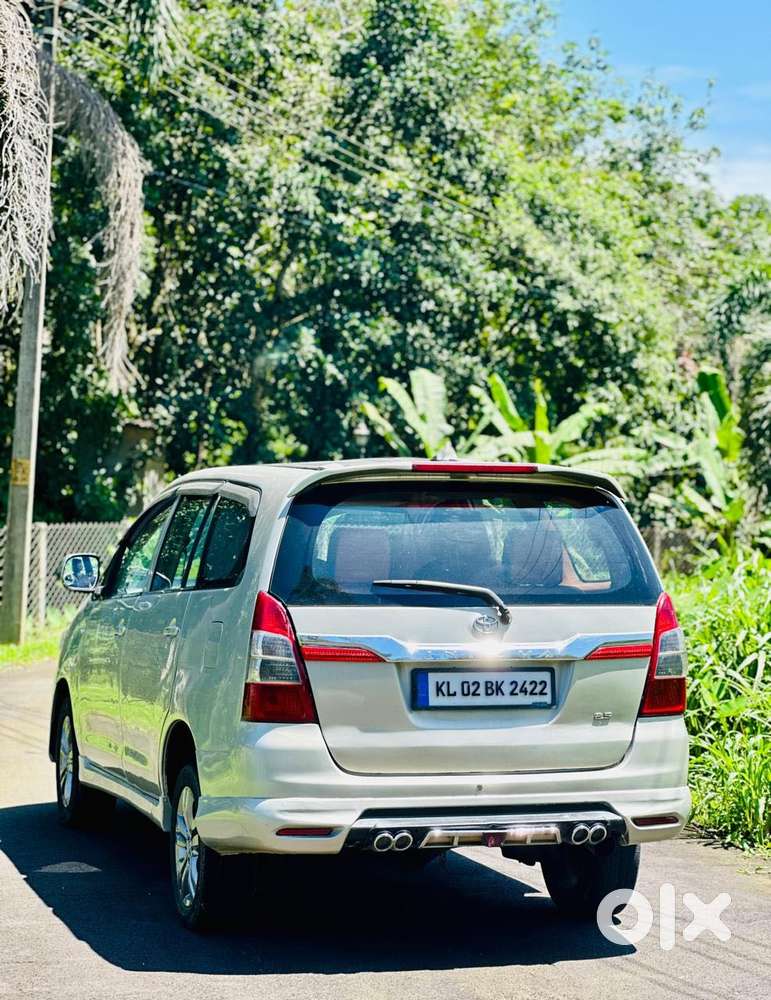 Toyota Innova 2.5 V 7 Str, 2010, Diesel