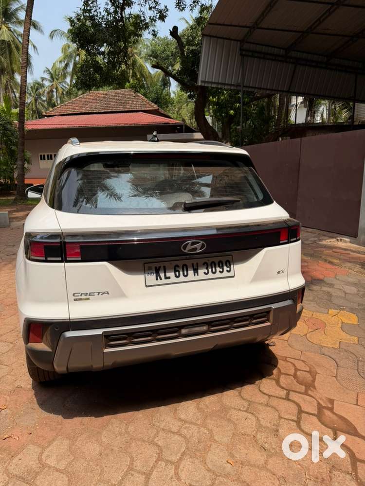 Hyundai Creta 2024 Petrol Well Maintained