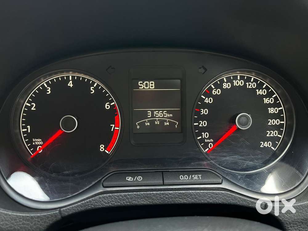 Volkswagen Vento 1.2 Tsi Highline Plus At, 2019, Petrol