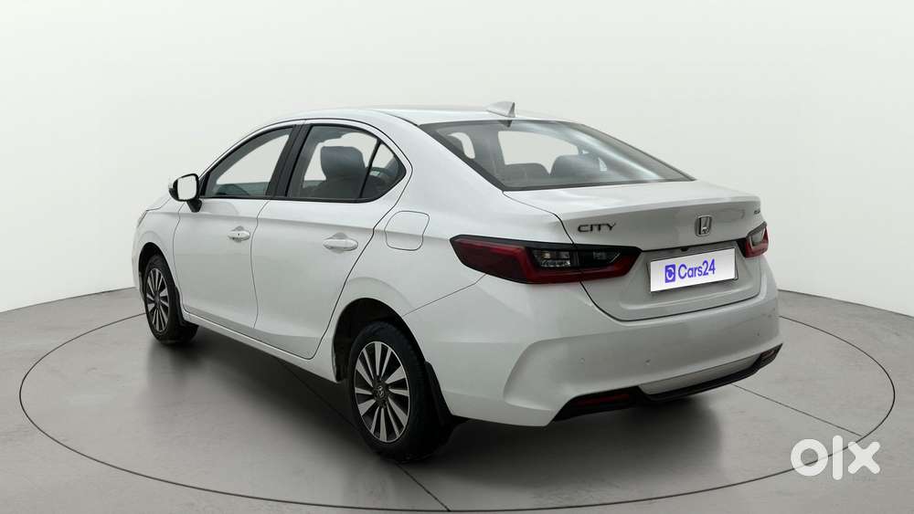 Honda City 1.5 V CVT i-VTEC MT, 2023, Petrol