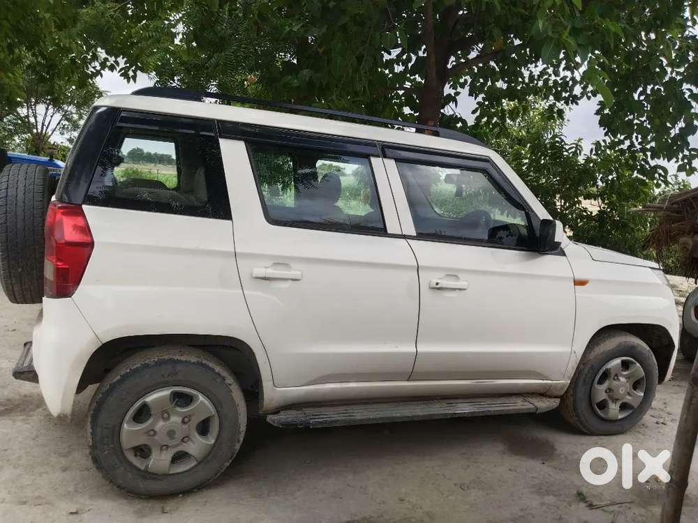 Mahindra Tuv 300 2016