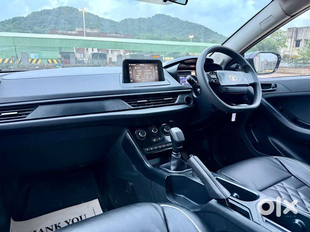 Tata Nexon Smart Plus S 1.2 Revotron Petrol 5 Mt, 2025, Petrol