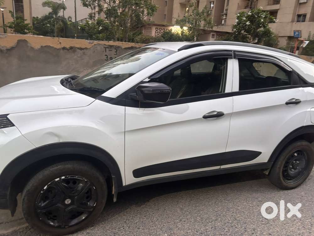 Tata Nexon 2024 Petrol 21000 Km Driven