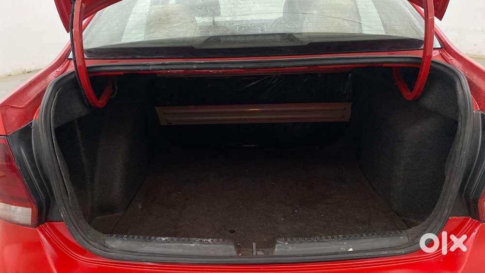 Volkswagen Vento 1.6 Highline, 2013, Diesel