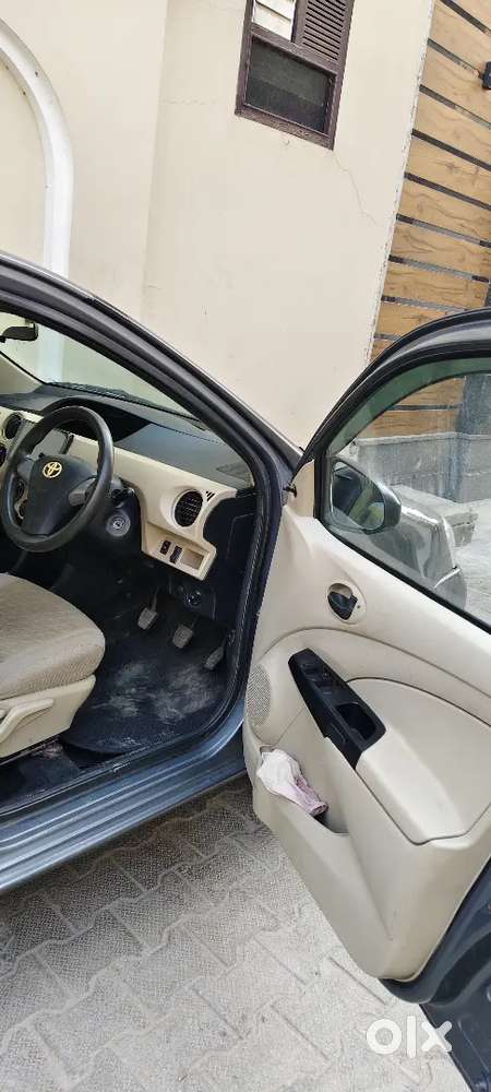 Toyota Etios Liva 2017 Diesel Well Maintained