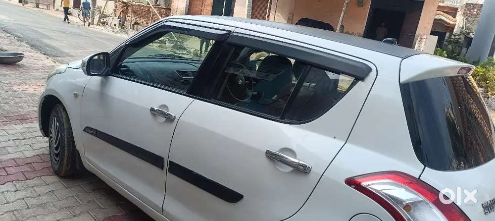 Maruti Suzuki Swift 2017