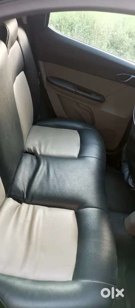 Tata Tiago 2017 Petro Cng Good Condition 5 .10 Hajar Kakharcha Hai