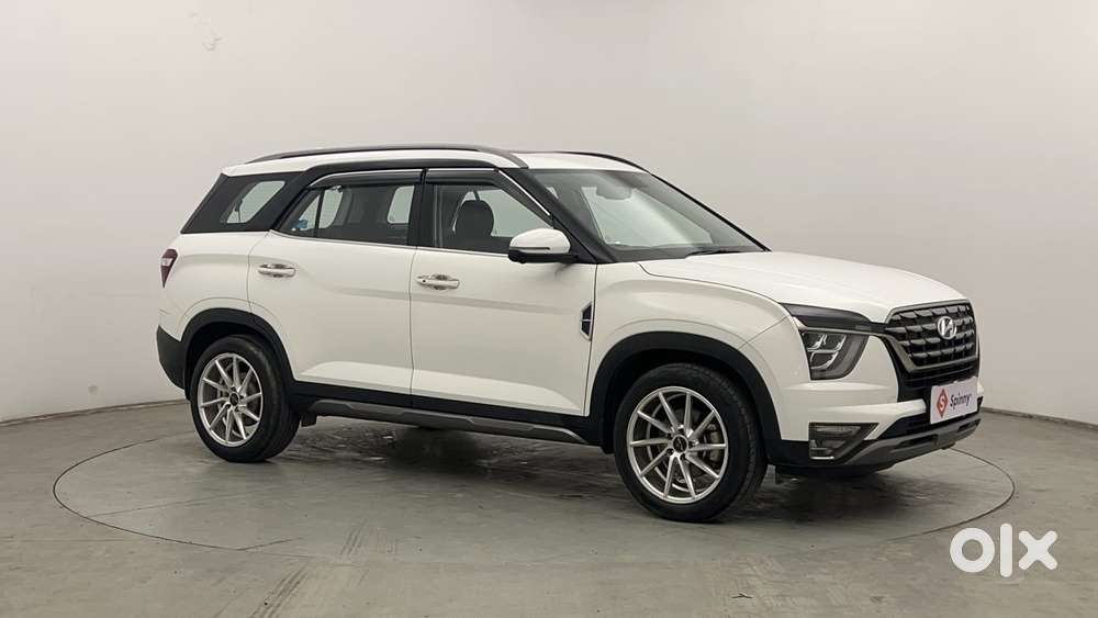 Hyundai Alcazar Platinum 7 Str 1.5 Turbo Petrol Adventure, 2023, Pet..