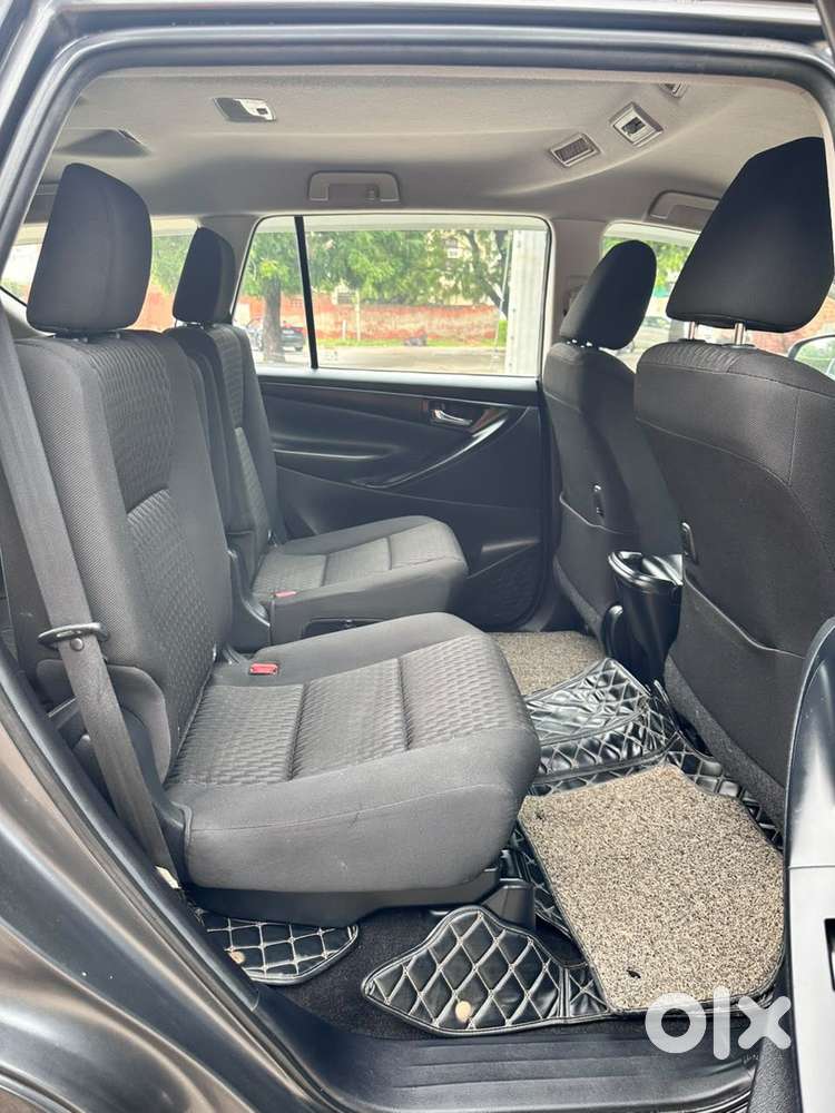 Toyota Innova Crysta 2.8 Gx At, 2018, Diesel