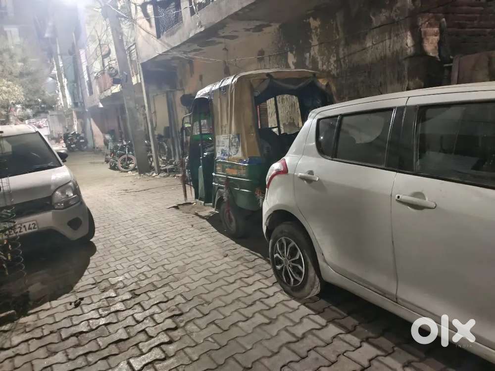 Maruti Suzuki Swift 2015 Petrol Well Maintained