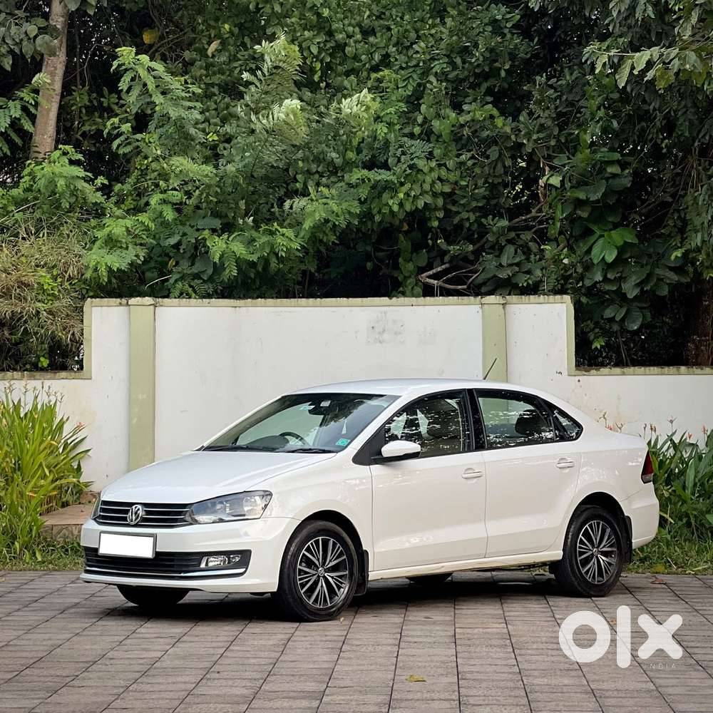Volkswagen Vento 1.6 Highline, 2019, Petrol