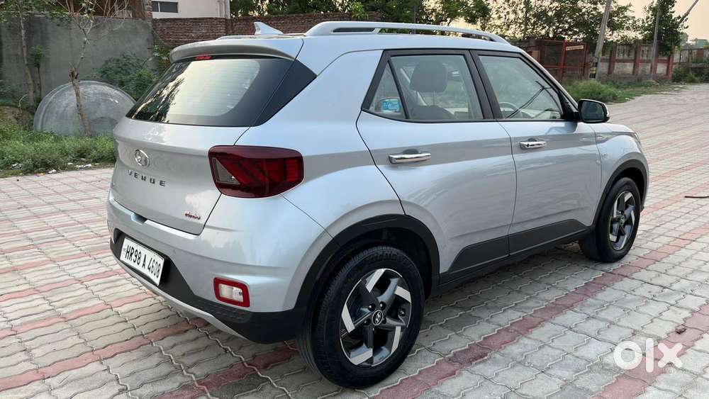 Hyundai Venue Sx Plus Turbo Dct, 2021, Petrol