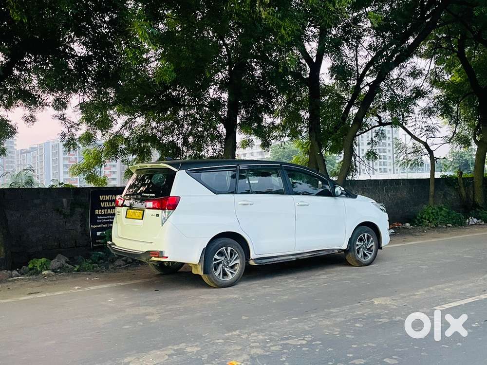 Toyota Innova Diesel 2024
