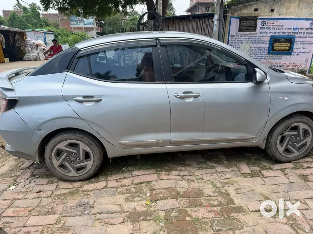 Hyundai Aura 1.2 S Cng 2024  Emi 16700 For 42 Month Due