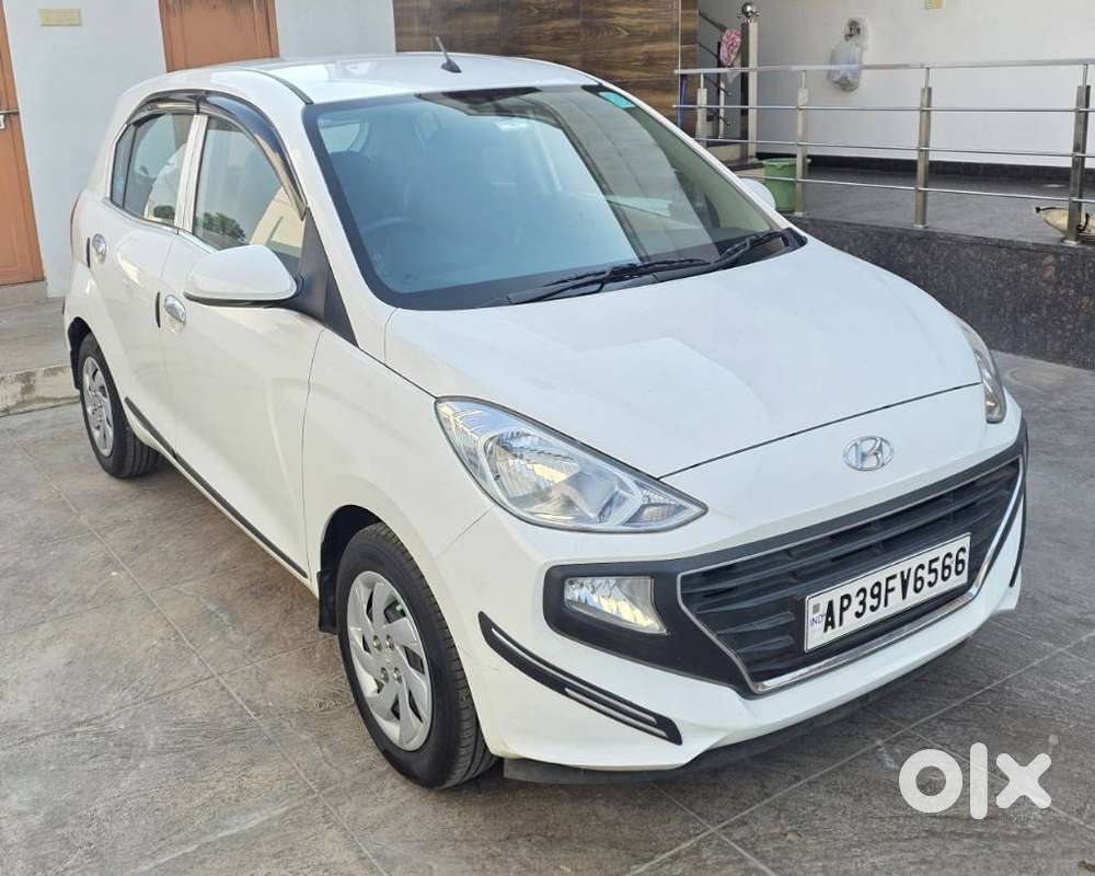 Hyundai Santro Asta, 2020, Petrol