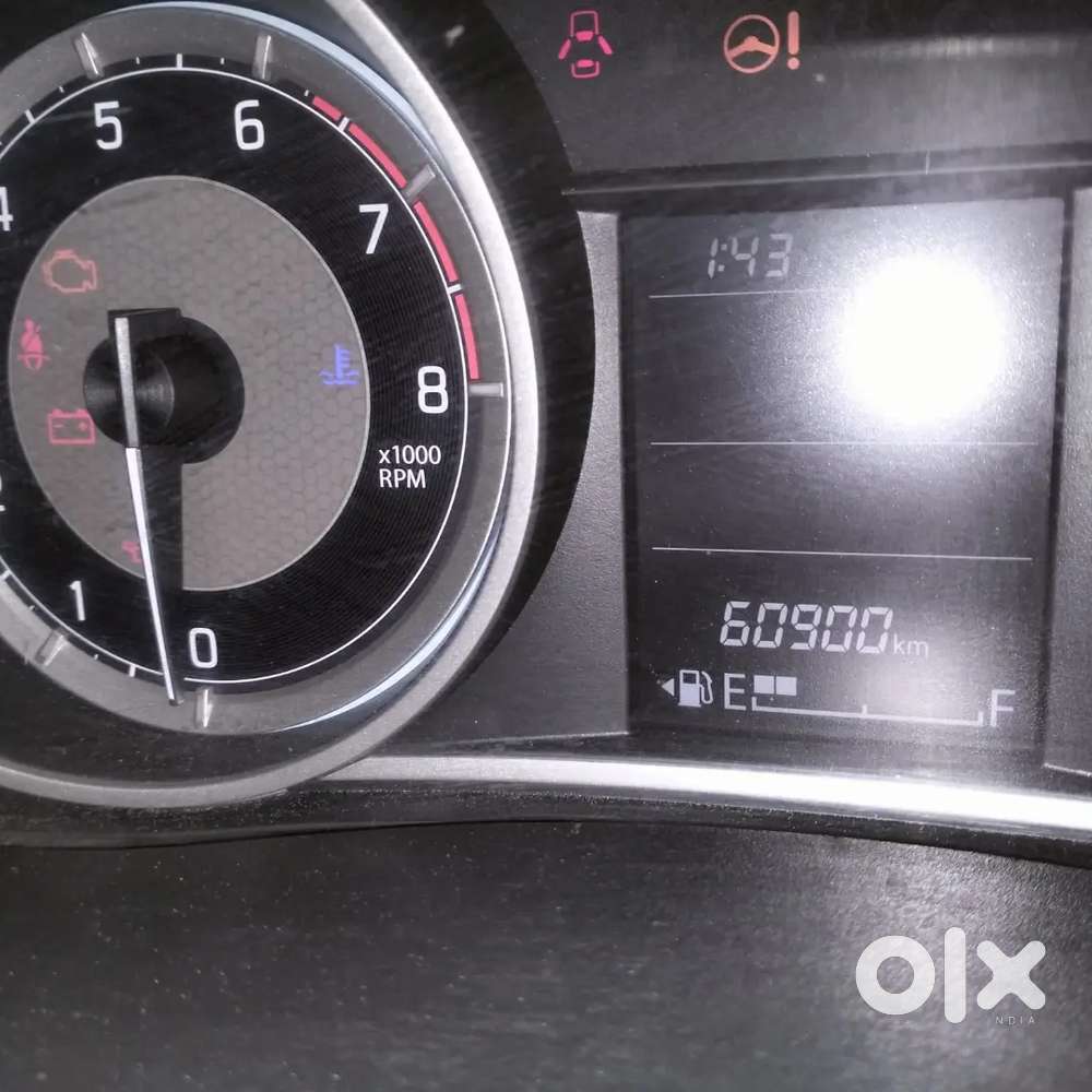 Maruti Suzuki Dzire 2021 Petrol 60900 Km Driven