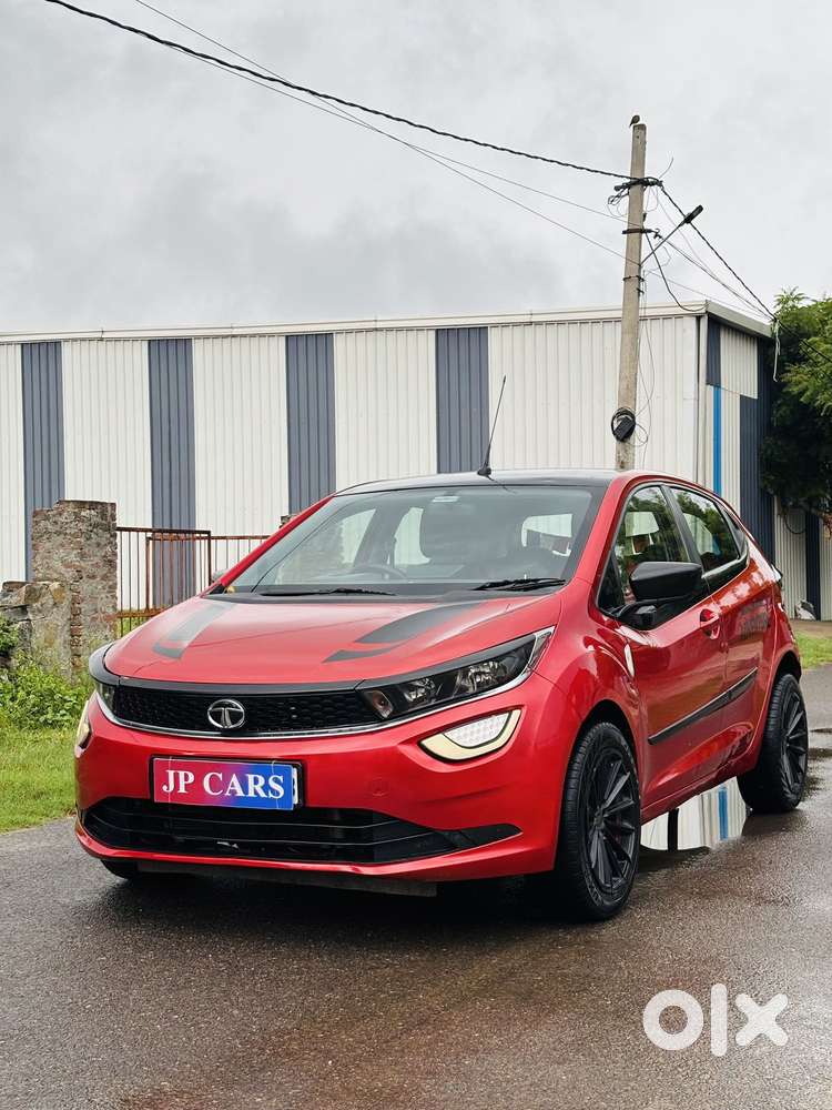 Tata Altroz 1.2 Xe, 2020, Petrol