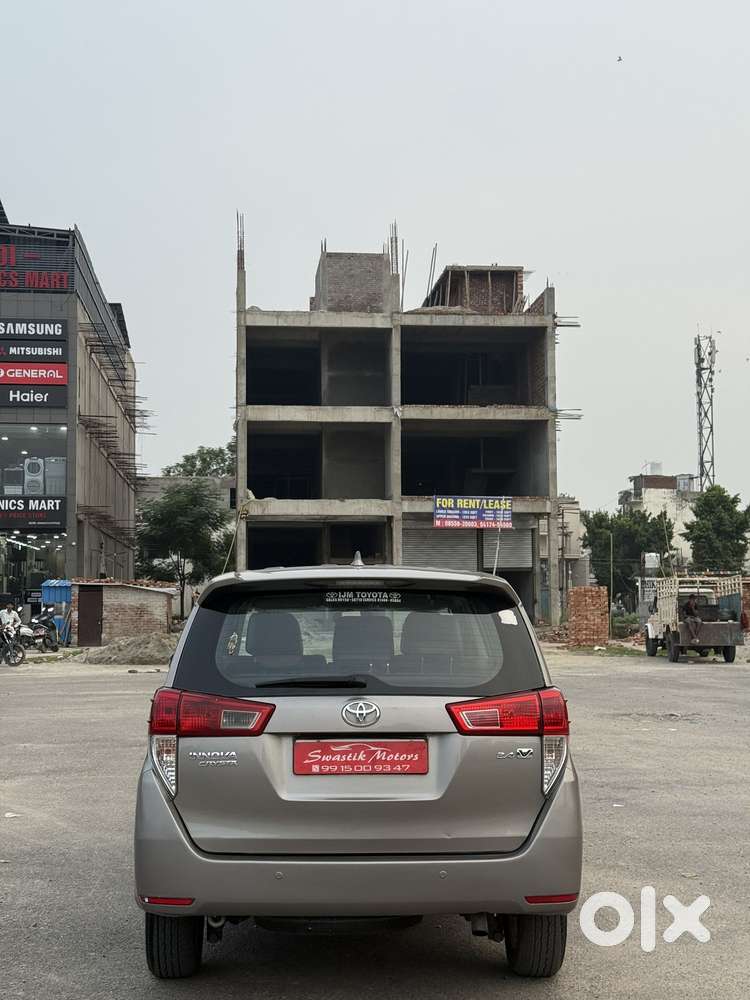 Toyota Innova Crysta 2.4 V 7 Str, 2018, Diesel