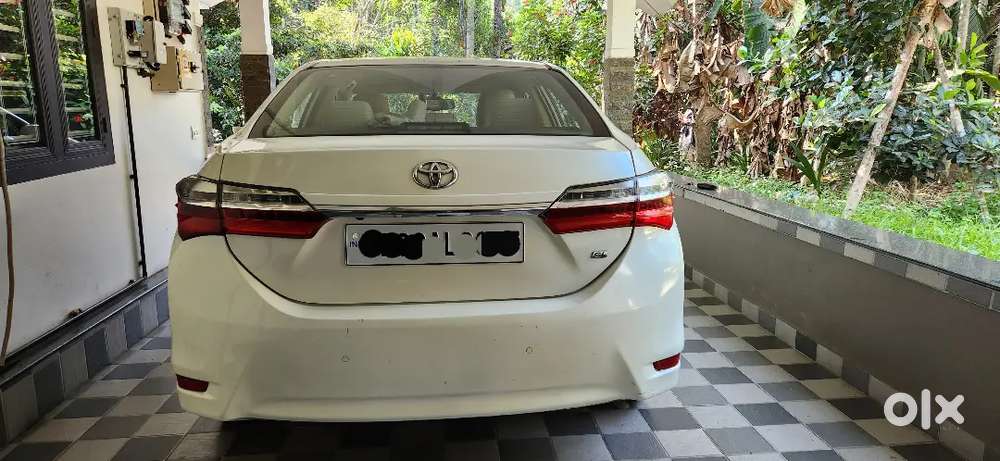 Toyota Corolla Altis Gl. 2017 Petrol  .    Well Maintained.
