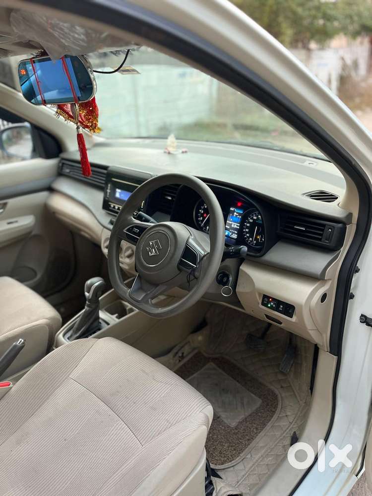 Maruti Suzuki Ertiga Vxi At Petrol, 2020, Petrol