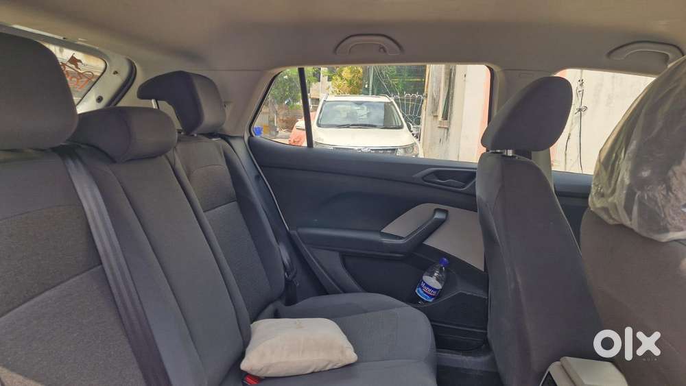 Skoda Kushaq 1.0 Tsi Active Peace, 2022, Petrol