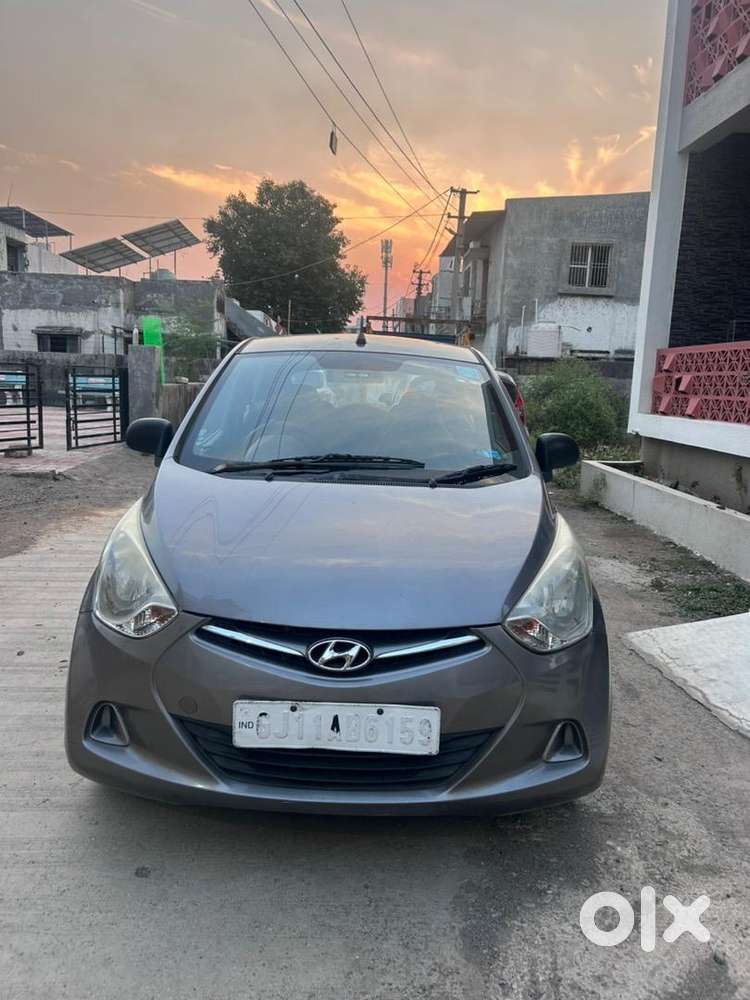 Hyundai Eon 2013 Cng & Hybrids Well Maintained