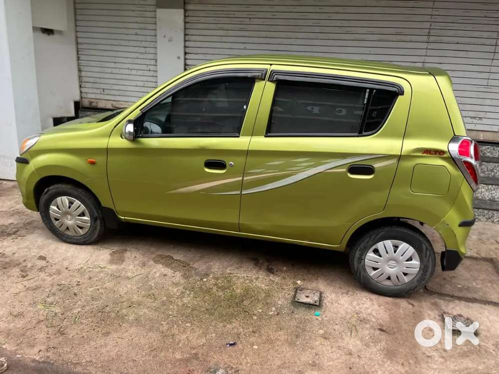 घर में दो गाड़ियां एक्स्ट्रा है इसलिए बेच रहा हूं 2031 तक वैलिडिटी
