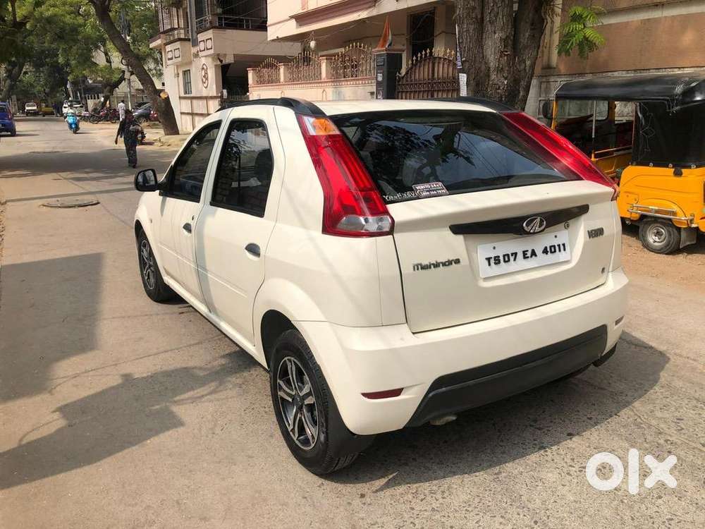 Verito Diesel 2014 Model 80000kms White Colour Price:2,50,000/-neo