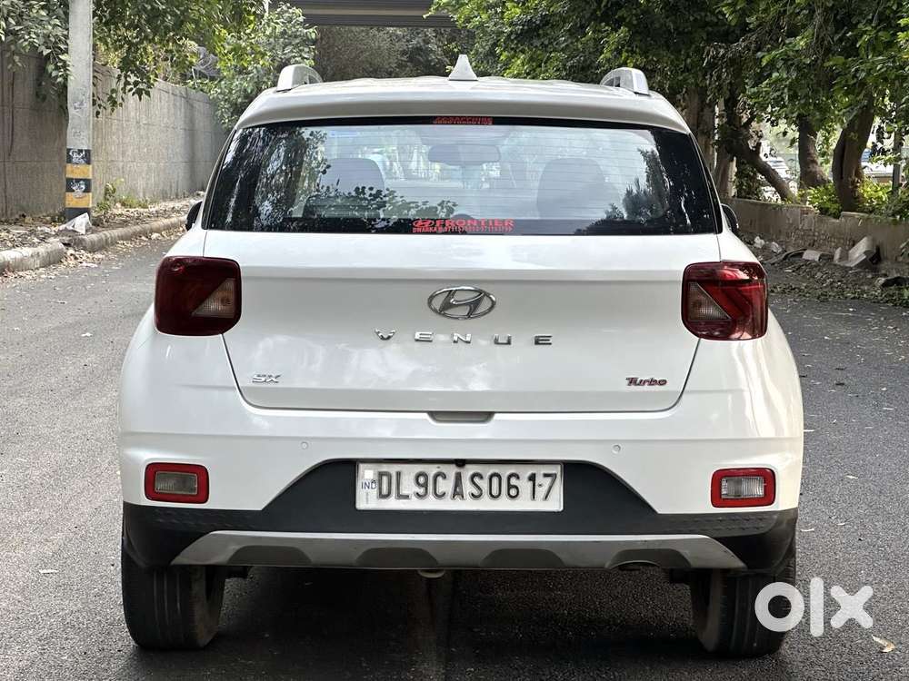Hyundai Venue 1.0 Sx (o) Turbo Dct, 2019, Petrol