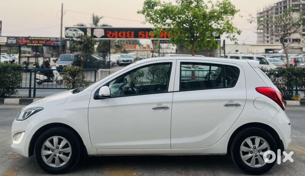 Hyundai I20 Asta Option, 2013, Diesel