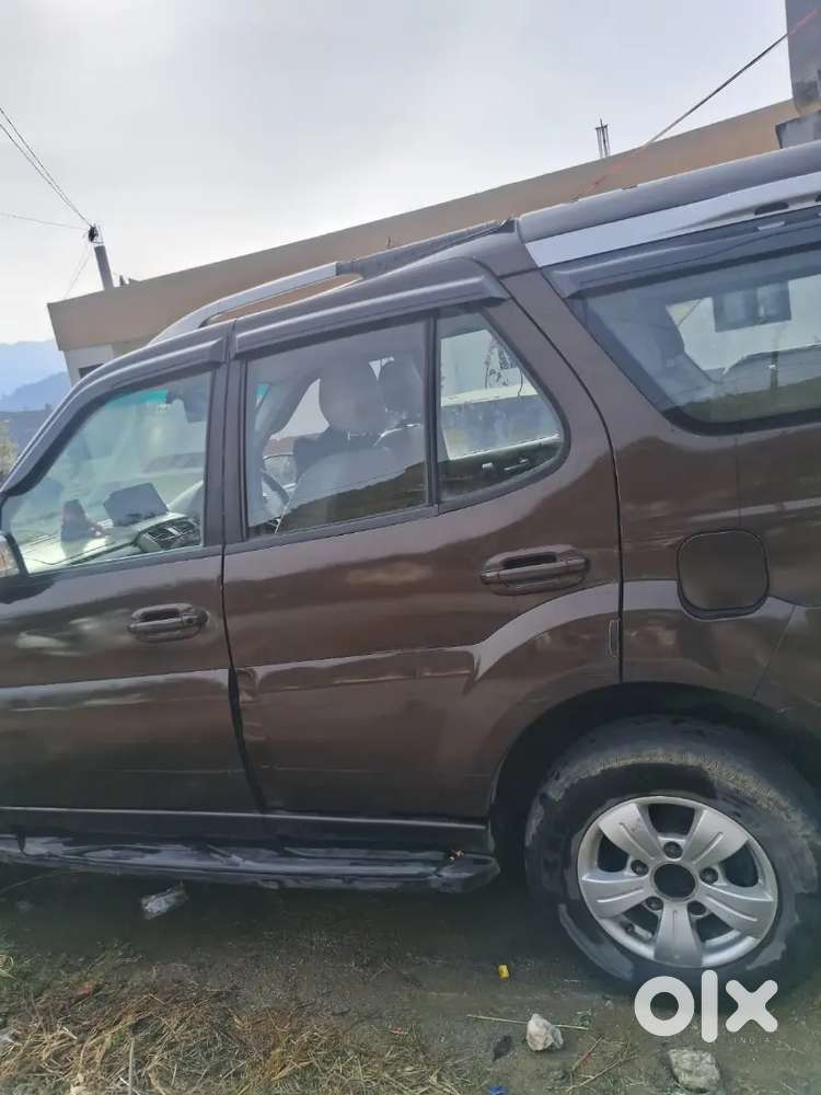 Tata Safari Storme 2013 Diesel Well Maintained