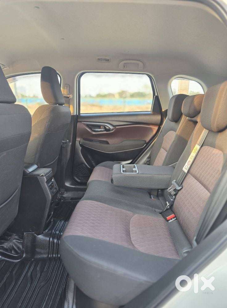 Maruti Suzuki Grand Vitara 1.5 Delta Cng, 2025, Cng & Hybrids