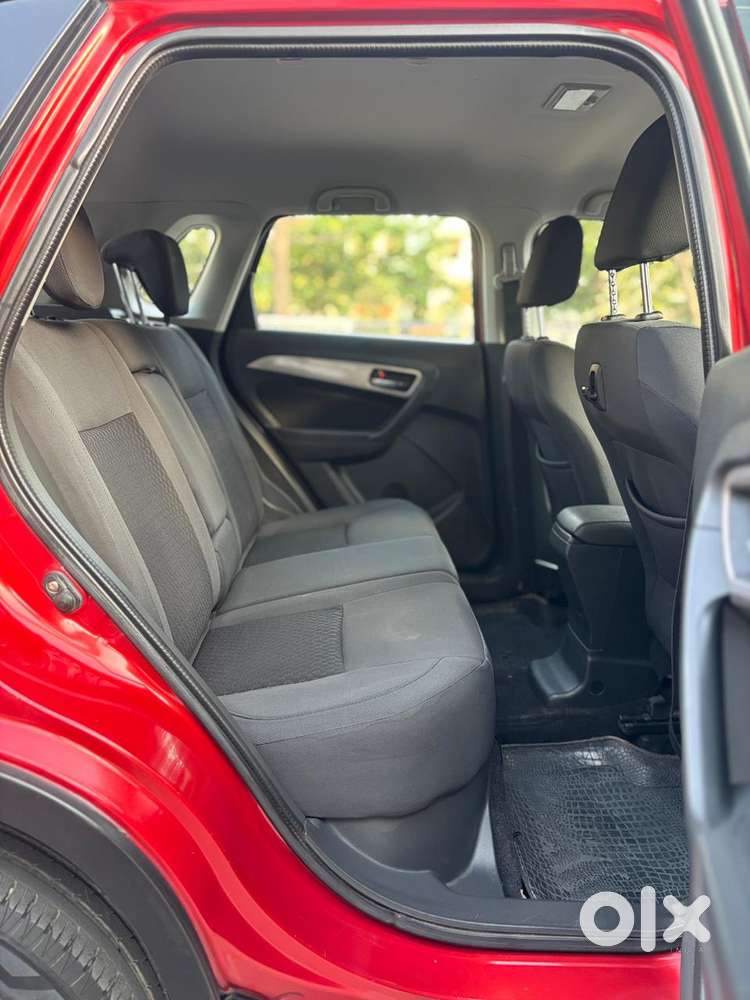 Maruti Suzuki Vitara Brezza Zdi Plus Dual Tone, 2016, Diesel