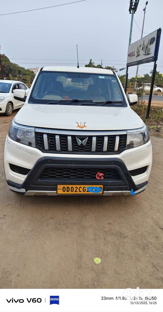 Mahindra Bolero Neo 8,2023,price-7,25,000