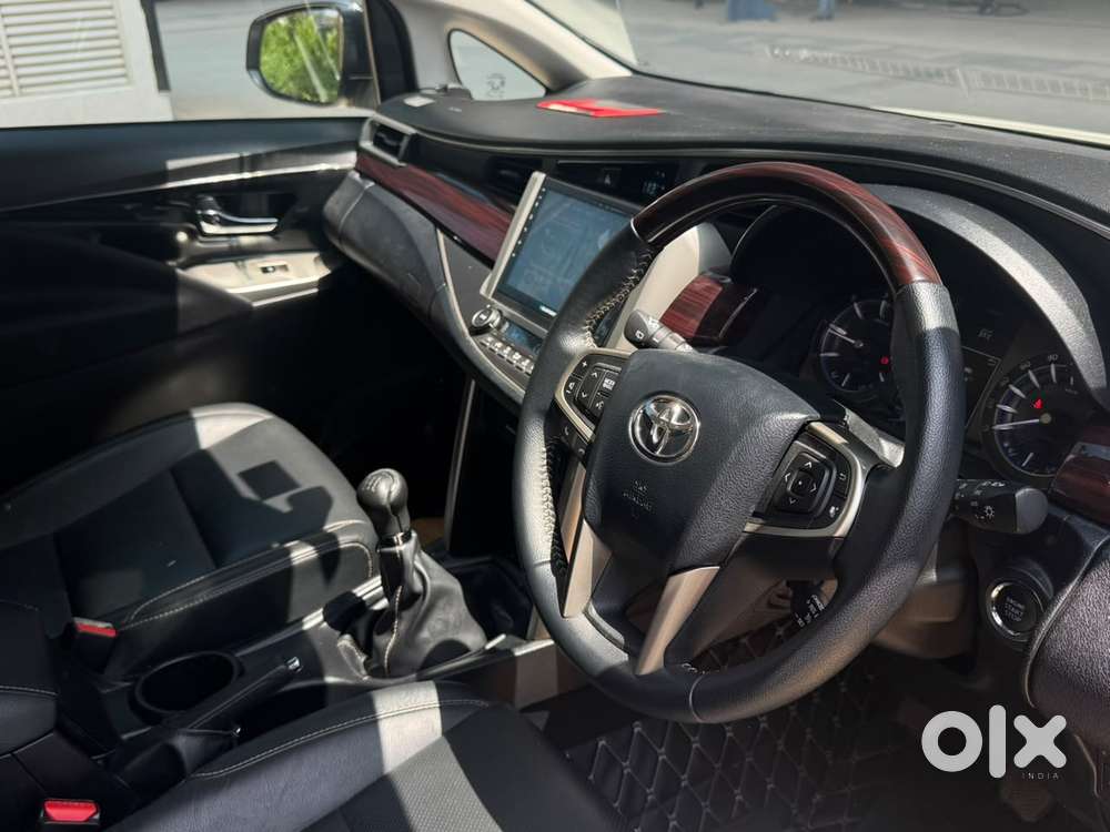 Toyota Innova Crysta Zx 2.4 Diesel 7 Seater, 2022, Diesel