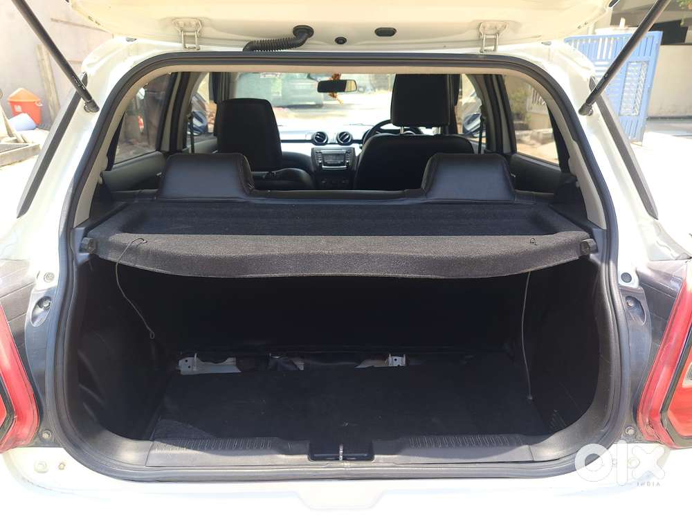 Maruti Suzuki Swift Amt Vxi, 2018, Petrol
