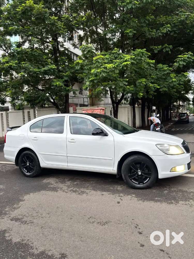 Skoda Laura Diesel 2.0 Manual 2011