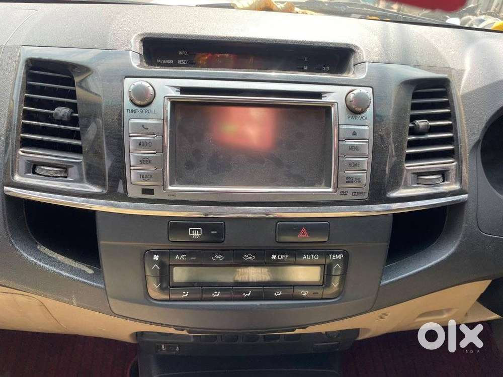 Toyota Fortuner 3.0 4x2 Mt, 2015, Diesel