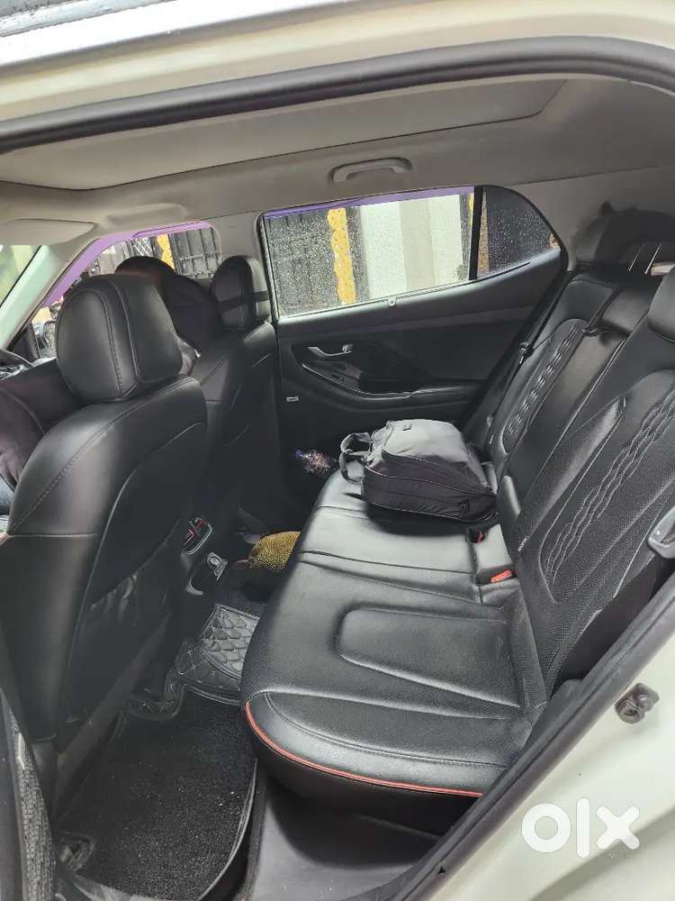 Hyundai Creta Facelift  Automatic Dual Tone