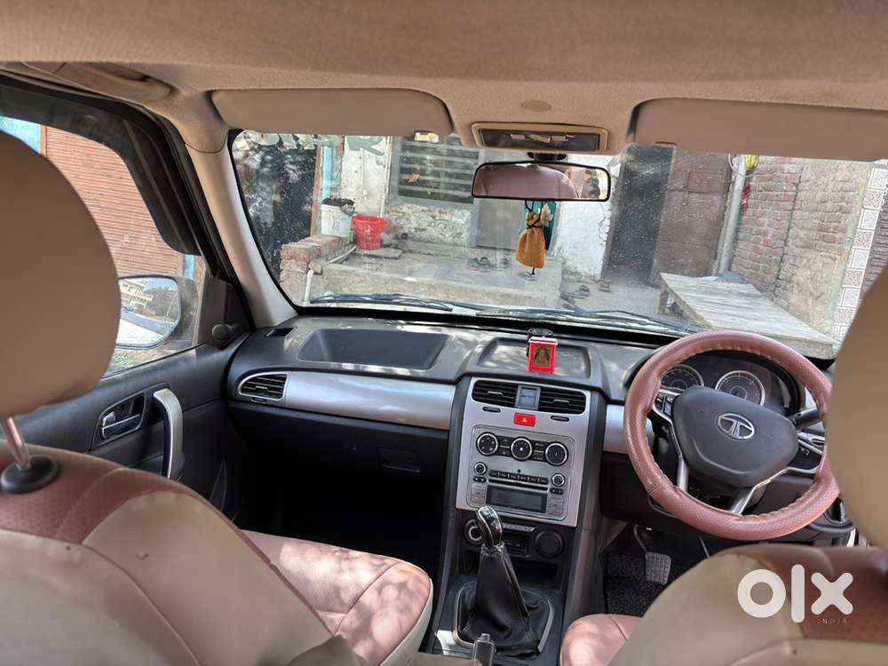 Tata Safari Storme 2018